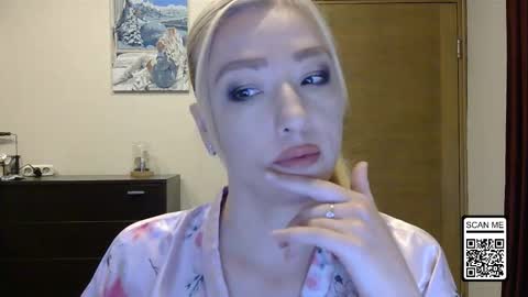 Alina online show from 10/11/25, 02:04