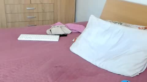 Alissa online show from 02/01/25, 04:22