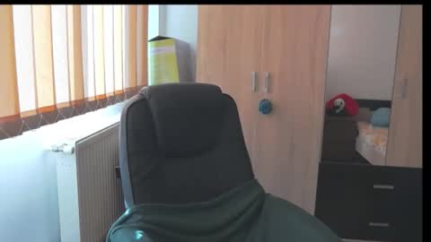 Bea online show from 10/29/25, 08:27