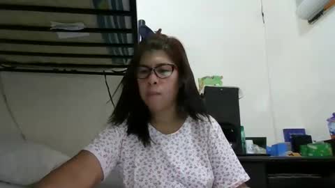 WildChick online show from 12/12/24, 01:32