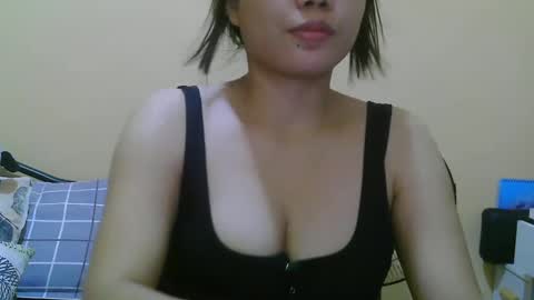 Snapshot of wildcamille chatting on 02/03/25, 03:20 camille online show from 02/03/25, 03:20