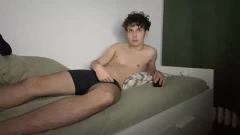 Snapshot of wilddesire18 chatting on 01/16/26, 10:25 wilddesire18 online show from 01/16/26, 10:25