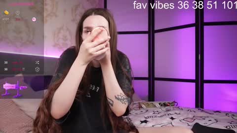 .. alice .. online show from 02/22/26, 02:02