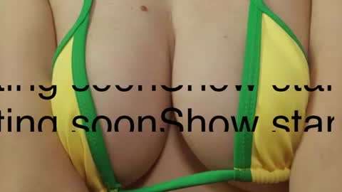 Snapshot of wildfairiesheaven chatting on 06/23/26, 02:09 OF JunoHoly online show from 06/23/26, 02:09