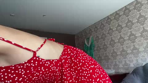 wildforestmuse  twitter online show from 03/09/26, 07:56