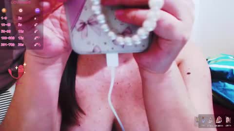 wildhotasianx online show from 12/19/24, 02:24