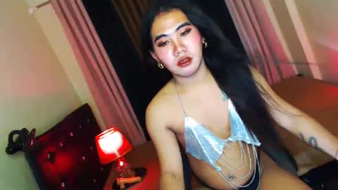 Lianelaiza online show from 03/11/26, 06:25