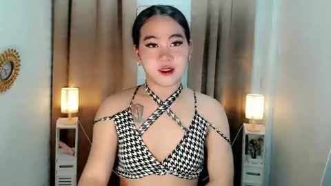 Lianelaiza online show from 04/09/26, 03:17
