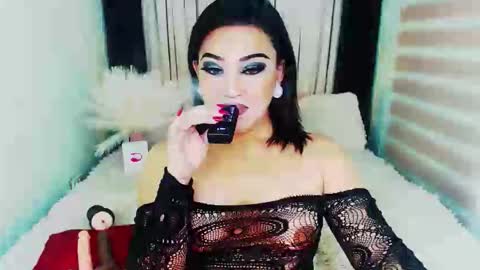 Snapshot of wildhotivana chatting on 09/10/25, 10:21 ivana online show from 09/10/25, 10:21