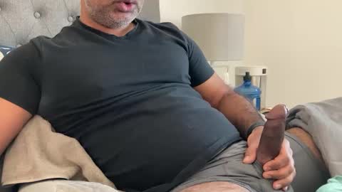 Snapshot of wildhungry chatting on 01/21/25, 04:58 wildhungry online show from 01/21/25, 04:58