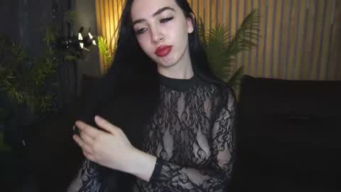 Snapshot of wildkittenx_ chatting on 10/13/25, 12:38 Alena online show from 10/13/25, 12:38