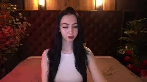 Alena online show from 04/11/26, 07:45