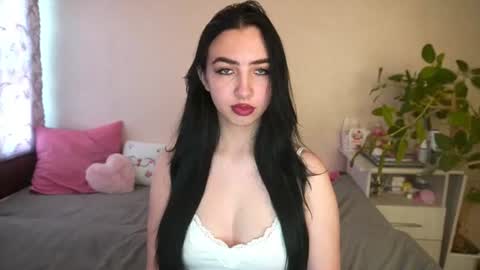Alena online show from 07/05/26, 04:30