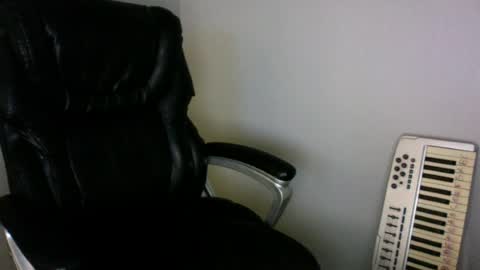 wildnight007 online show from 07/08/26, 05:12