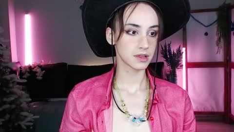 Snapshot of wildorchid_ chatting on 01/27/25, 04:20 Master Kieran hehim online show from 01/27/25, 04:20