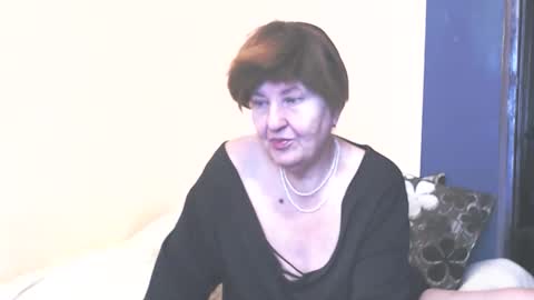 WildRedCat online show from 09/25/25, 10:41