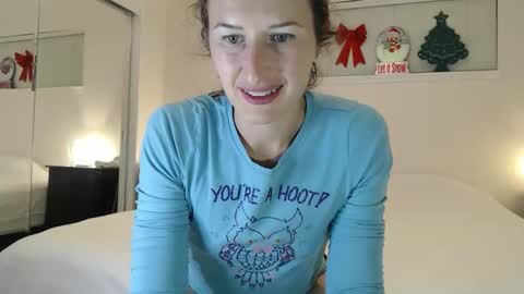 WildRose L - check my Pinned tweet if you dont see me online within 5 minutes after Ive sent email notifications online show from 01/08/26, 02:36