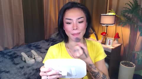 Snapshot of wildroxie chatting on 09/23/25, 11:08 ROXIE online show from 09/23/25, 11:08