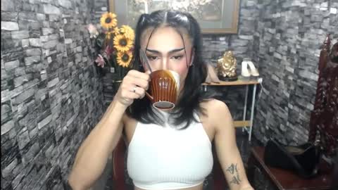 Snapshot of wildroxie chatting on 07/19/26, 10:46 ROXIE online show from 07/19/26, 10:46