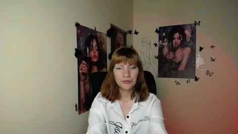 Snapshot of wildsoul8 chatting on 06/15/26, 05:31 Rosalinda online show from 06/15/26, 05:31