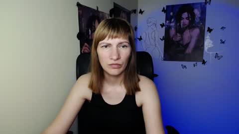 Snapshot of wildsoul8 chatting on 06/20/26, 12:30 Rosalinda online show from 06/20/26, 12:30