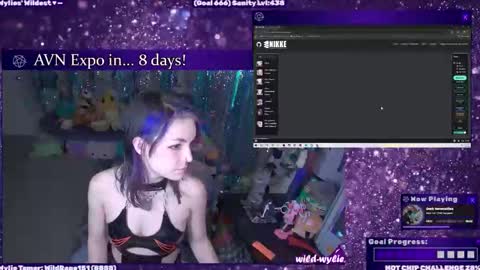 Snapshot of wildwylie chatting on 01/14/26, 03:01 Wylie Wanderlust online show from 01/14/26, 03:01