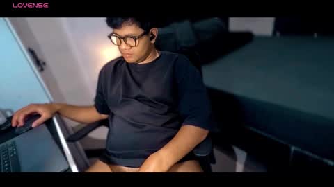 Wildy online show from 10/13/25, 02:28