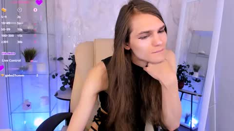 Will My schedule for this week Monday Tuesday ThursdaySaturday online show from 12/14/25, 09:41