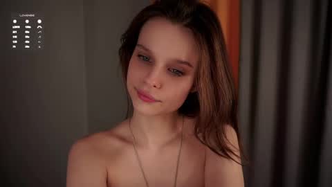 Snapshot of willalwaysloveyouuuuu chatting on 02/18/25, 10:27 Eva online show from 02/18/25, 10:27