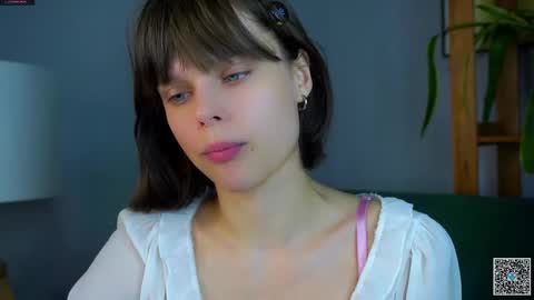 Snapshot of willalwaysloveyouuuuu chatting on 10/06/25, 01:14 Eva online show from 10/06/25, 01:14