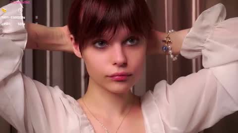 Snapshot of willalwaysloveyouuuuu chatting on 11/18/25, 01:04 Eva online show from 11/18/25, 01:04