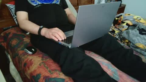 Snapshot of willamyth chatting on 07/21/26, 03:42 Willamyth online show from 07/21/26, 03:42