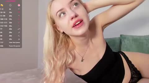 Willa online show from 07/03/26, 10:32