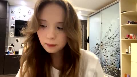 Olivia online show from 02/22/26, 05:00