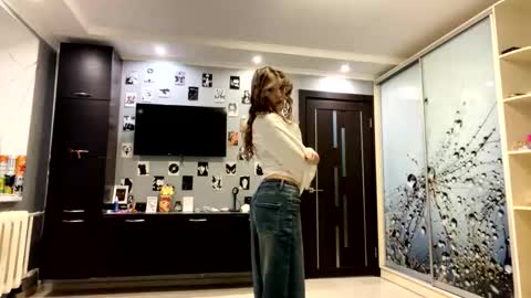 Olivia online show from 02/26/26, 03:11