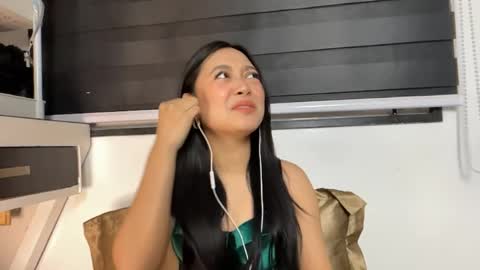 Emily online show from 05/20/26, 02:29