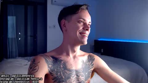 Snapshot of william_henry_a chatting on 10/27/25, 01:31 William online show from 10/27/25, 01:31