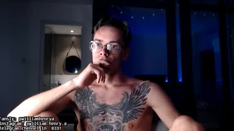 Snapshot of william_henry_a chatting on 11/20/25, 11:37 William online show from 11/20/25, 11:37