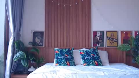 Snapshot of william_henry_a chatting on 02/09/26, 08:40 William online show from 02/09/26, 08:40