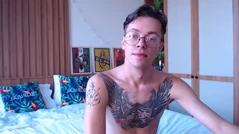 Snapshot of william_henry_a chatting on 02/13/26, 08:43 William online show from 02/13/26, 08:43