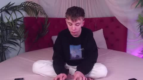 Snapshot of william_ross chatting on 02/09/25, 09:17 will online show from 02/09/25, 09:17