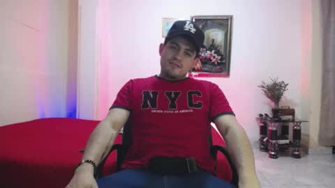 Snapshot of william_steel_ chatting on 01/09/26, 03:20 William Steel online show from 01/09/26, 03:20