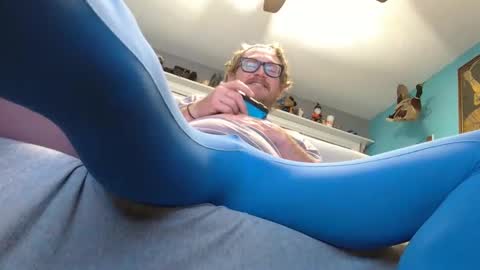 William online show from 04/19/26, 07:40