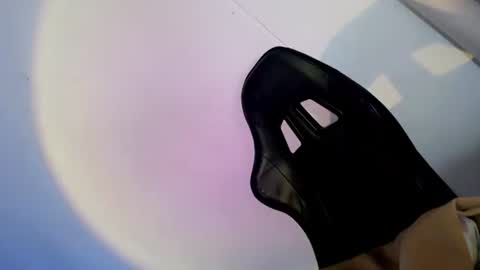 Snapshot of willing_and_wet chatting on 10/06/25, 06:00 LE XI online show from 10/06/25, 06:00