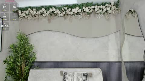 Ms Willow online show from 12/27/24, 11:50