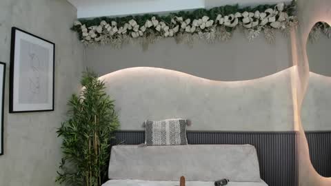 Ms Willow online show from 12/27/24, 05:59