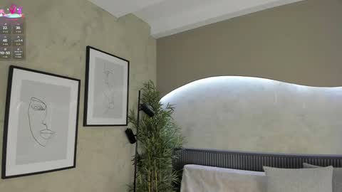 Ms Willow online show from 10/02/25, 12:34