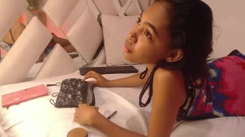 luna online show from 04/23/26, 01:57