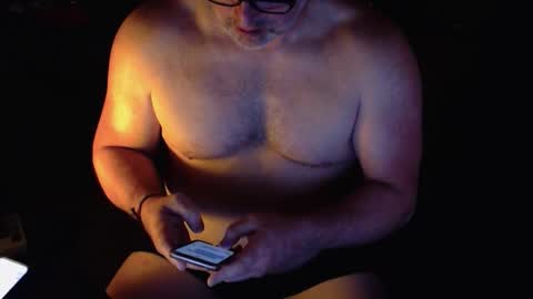 Snapshot of willwill2222 chatting on 02/12/26, 12:27 John online show from 02/12/26, 12:27