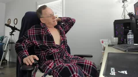 Snapshot of willyskynn chatting on 05/29/26, 06:17 WillySkynn online show from 05/29/26, 06:17